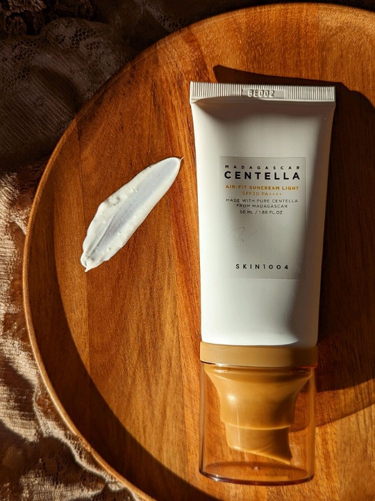 Madagascar Centella Air Fit Light Sunscreen