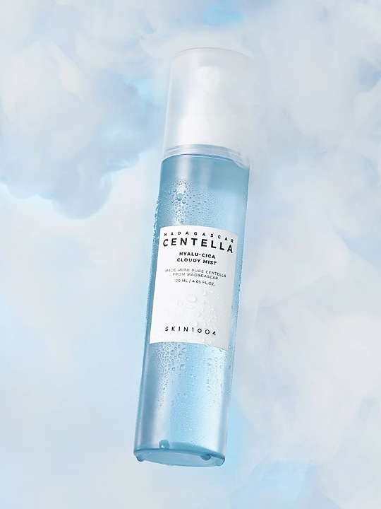 Madagascar Centella Hyalu-Cica Cloudy Mist - SKIN1004